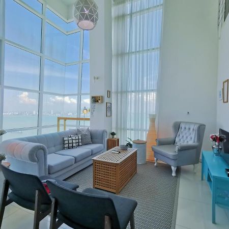 Maritime Suites Holiday Rental George Town Extérieur photo