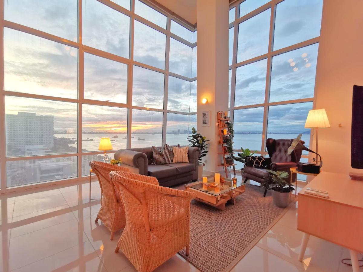 Maritime Suites Holiday Rental George Town Extérieur photo