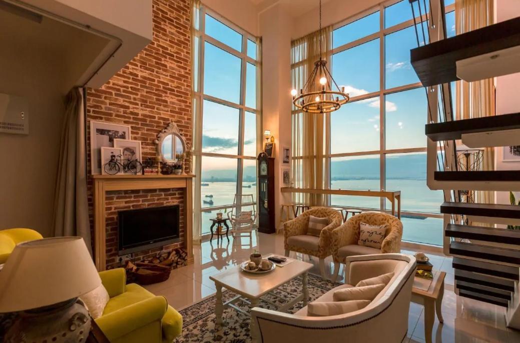 Maritime Suites Holiday Rental George Town Extérieur photo