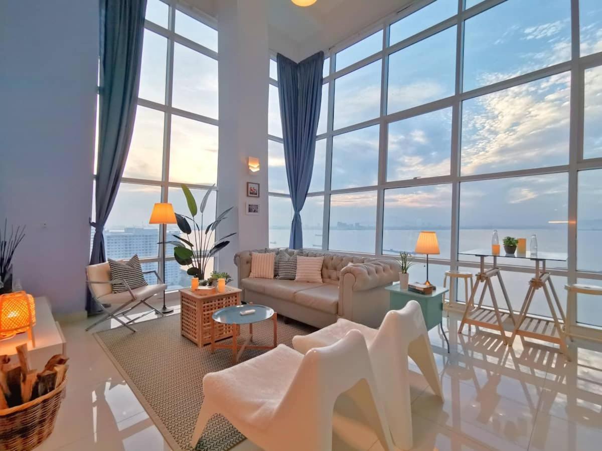 Maritime Suites Holiday Rental George Town Extérieur photo
