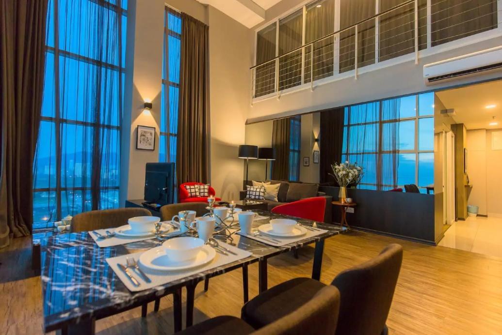Maritime Suites Holiday Rental George Town Extérieur photo