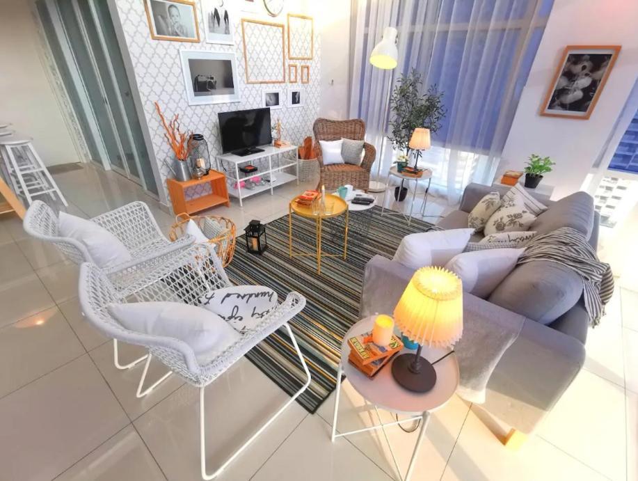 Maritime Suites Holiday Rental George Town Extérieur photo
