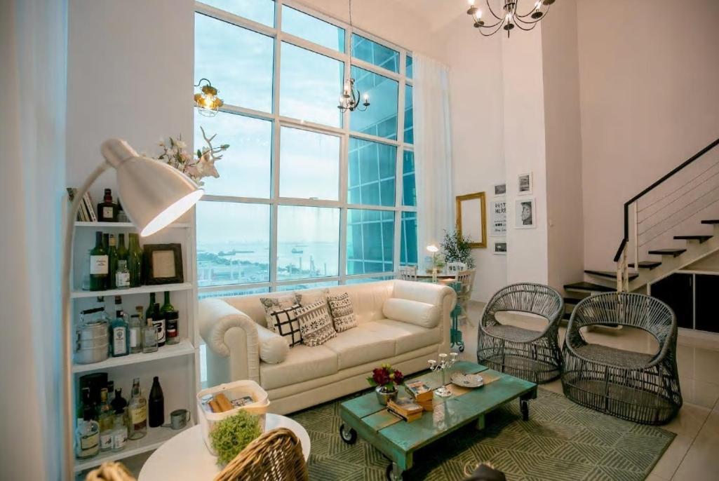 Maritime Suites Holiday Rental George Town Extérieur photo